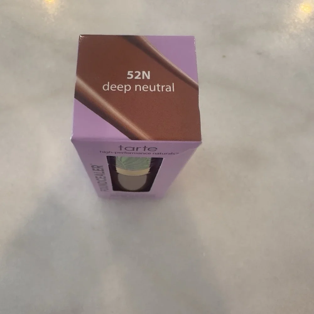 New Tarte Foundcealer Multi Tasking Foundation 0.33oz Broad Spectrum SPF 20